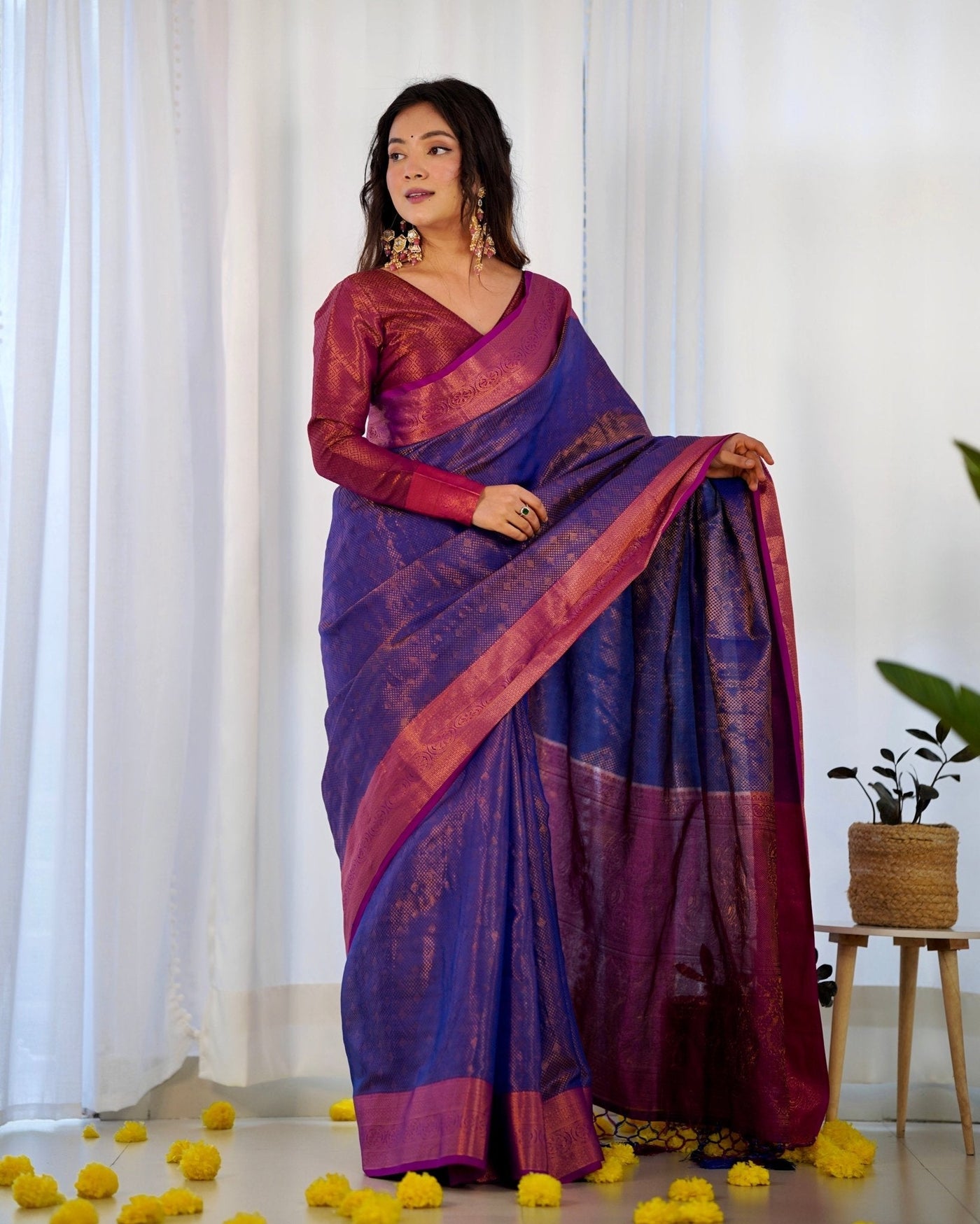 Pure Kanjivaram Silk Saree Weaved With Copper Zari - Almaari Fashion