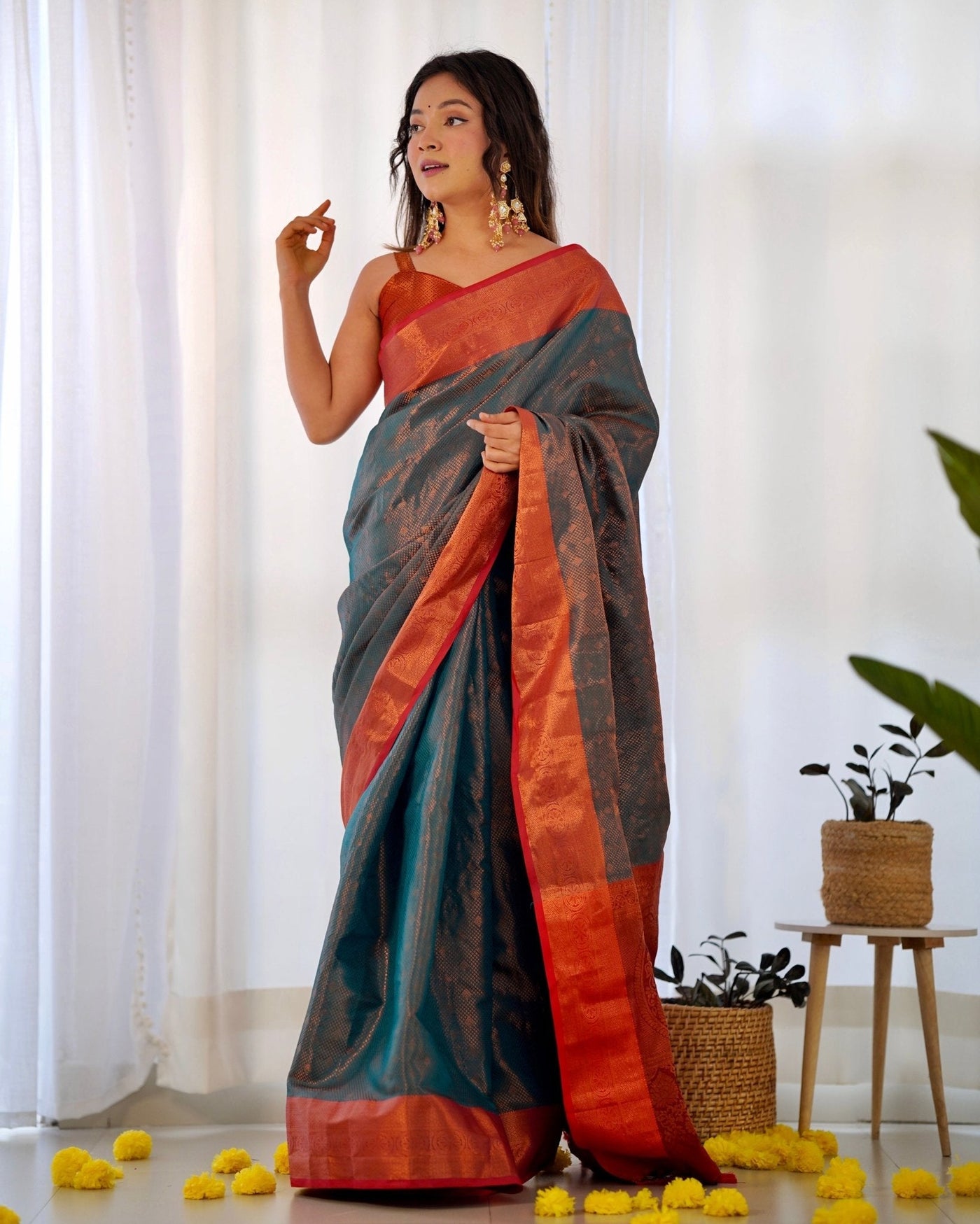 Pure Kanjivaram Silk Saree Weaved With Copper Zari - Almaari Fashion