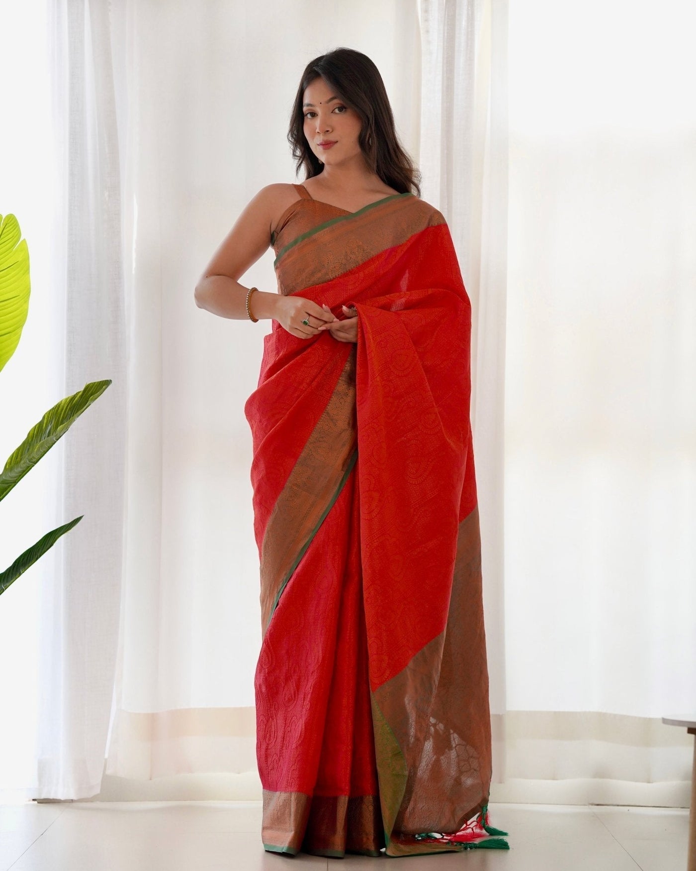 Pure Kanjivaram Silk Saree Weaved With Copper Zari - Almaari Fashion