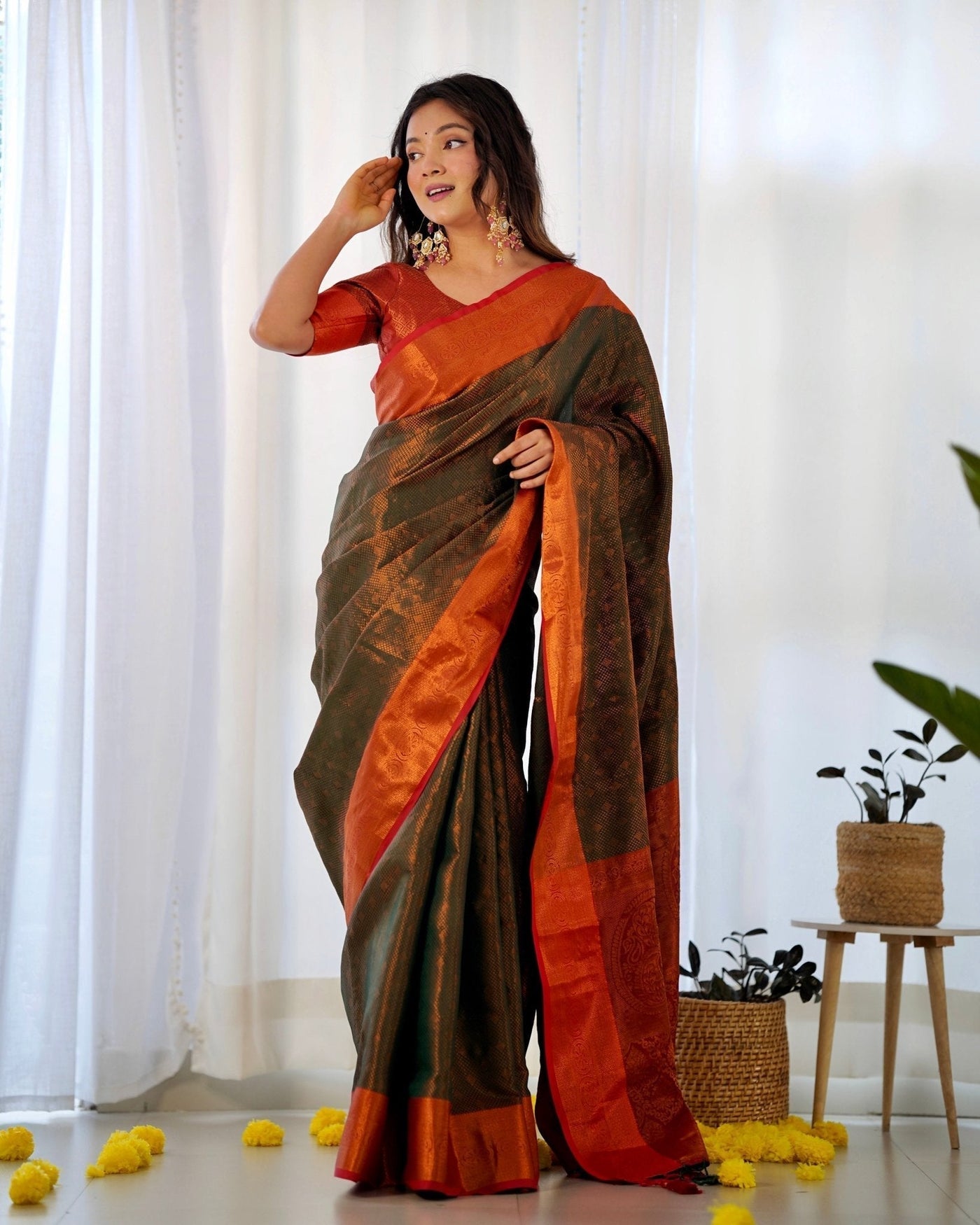 Pure Kanjivaram Silk Saree Weaved With Copper Zari - Almaari Fashion