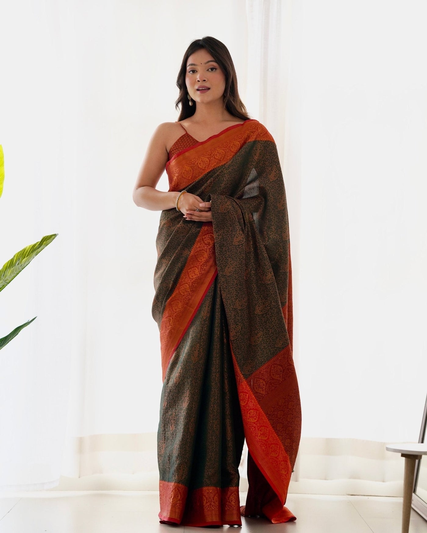 Pure Kanjivaram Silk Saree Weaved With Copper Zari - Almaari Fashion