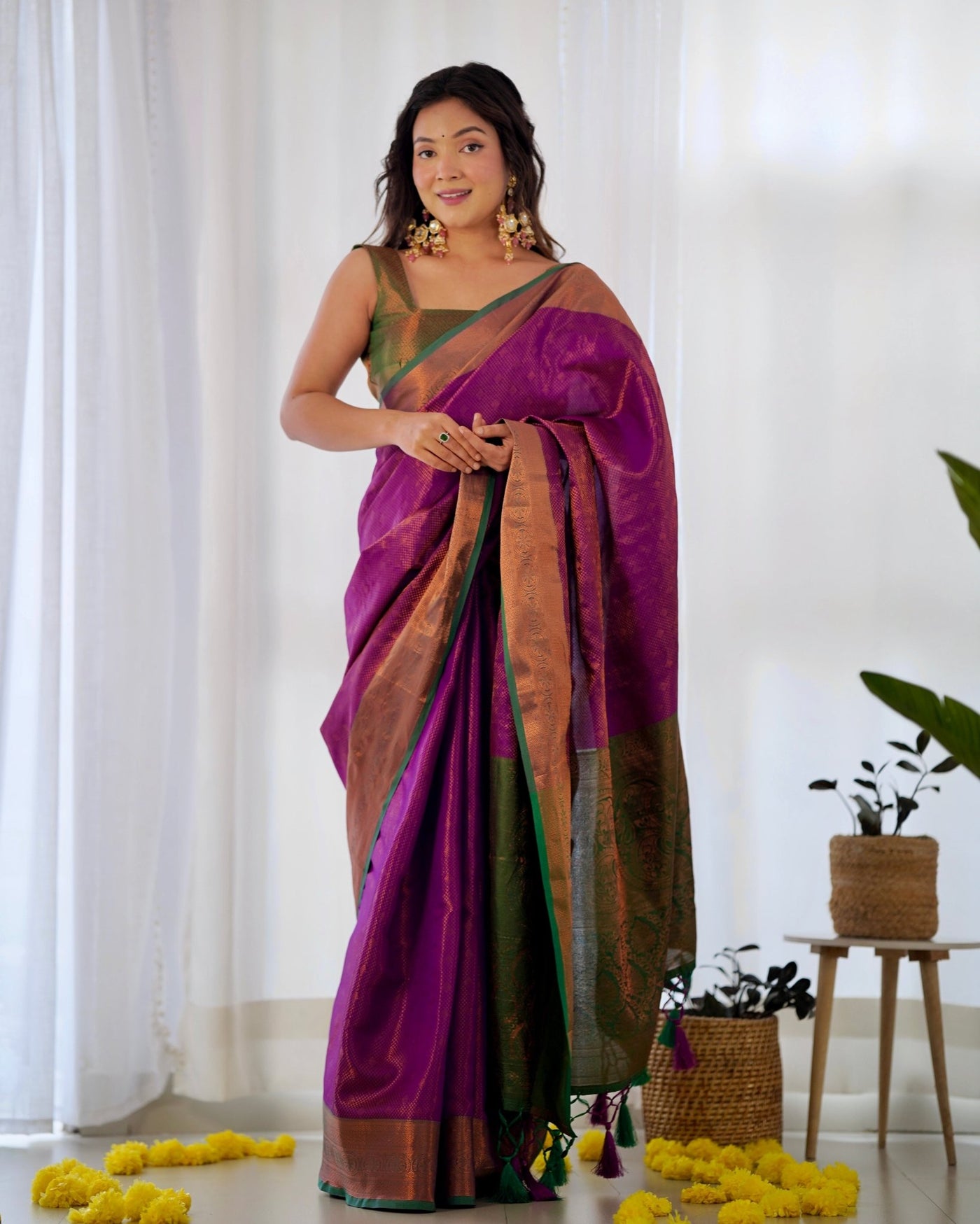 Pure Kanjivaram Silk Saree Weaved With Copper Zari - Almaari Fashion