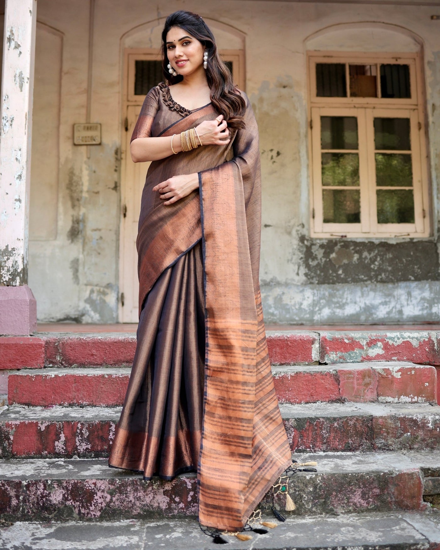 Pure Linen Saree Weaved With Zari Comes With Tassels - Almaari Fashion