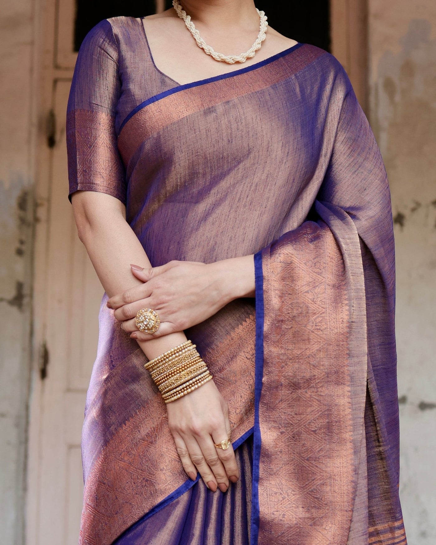 Pure Linen Saree Weaved With Zari Comes With Tassels - Almaari Fashion