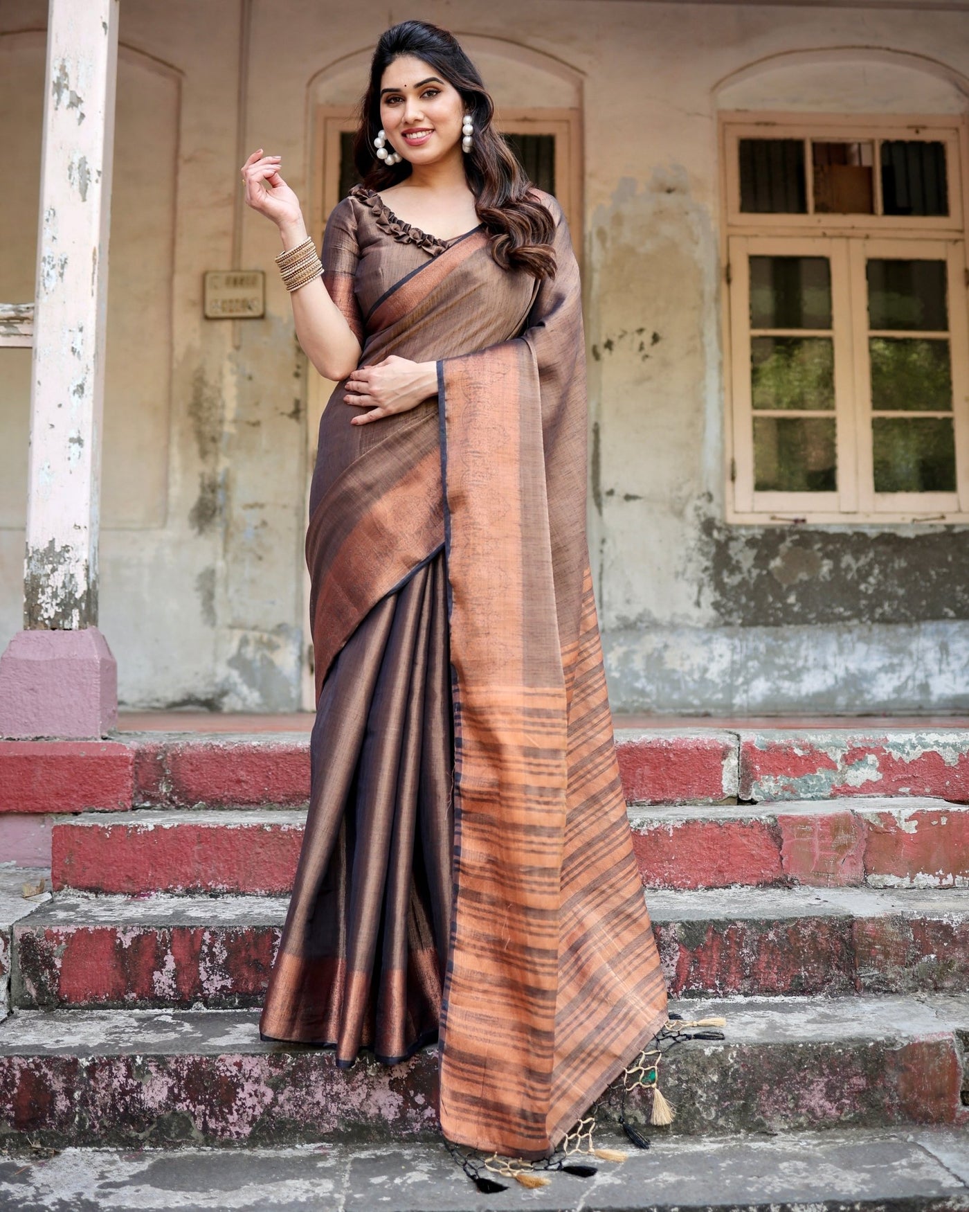 Pure Linen Saree Weaved With Zari Comes With Tassels - Almaari Fashion