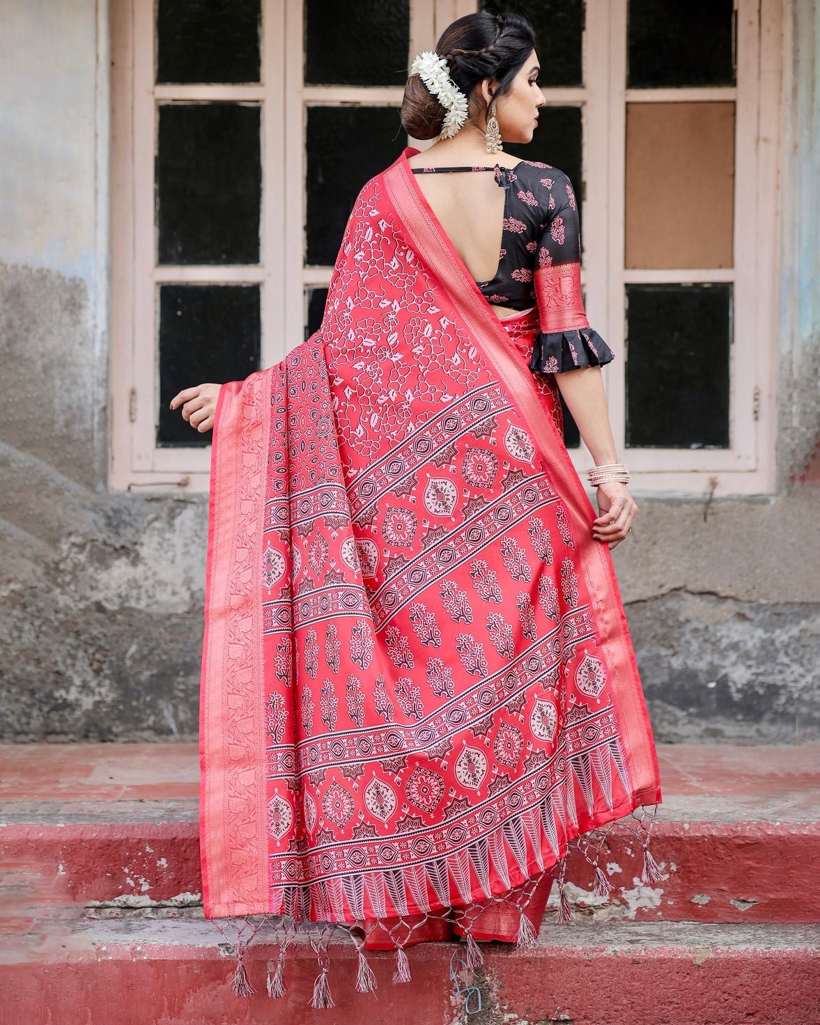 Pure Silk Digitally Printed Saree Weaved With Golden Zari Comes With Tassels - Almaari Fashion