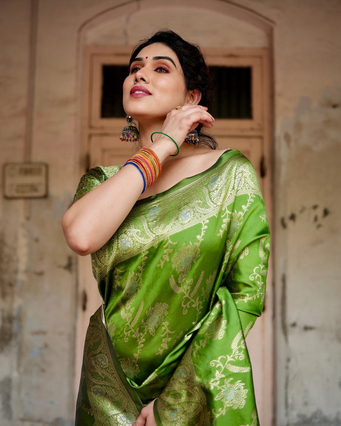 Pure Silk Saree Weaved With Zari Comes With Heavy Banarasi Brocade Blouse - Almaari Fashion