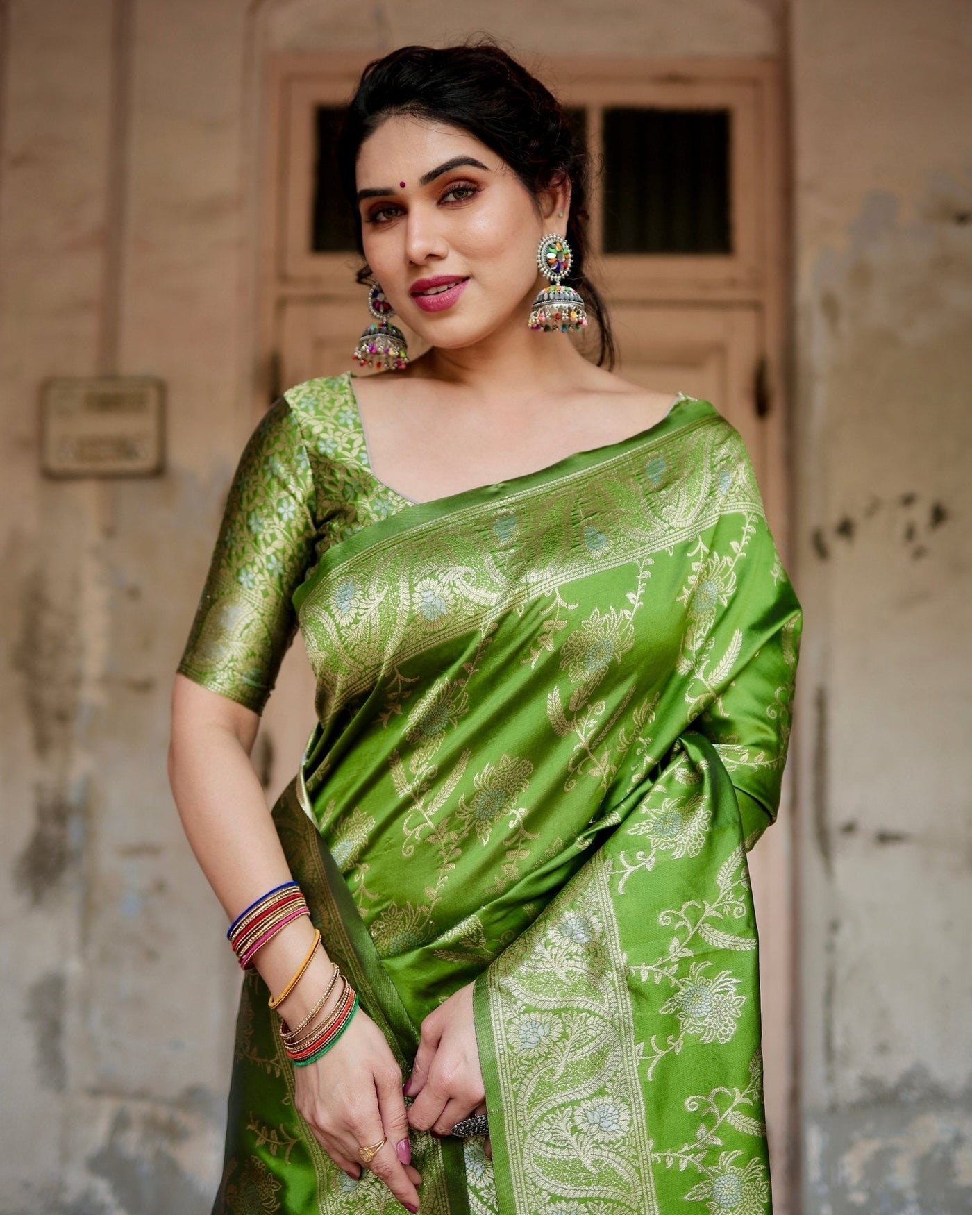 Pure Silk Saree Weaved With Zari Comes With Heavy Banarasi Brocade Blouse - Almaari Fashion