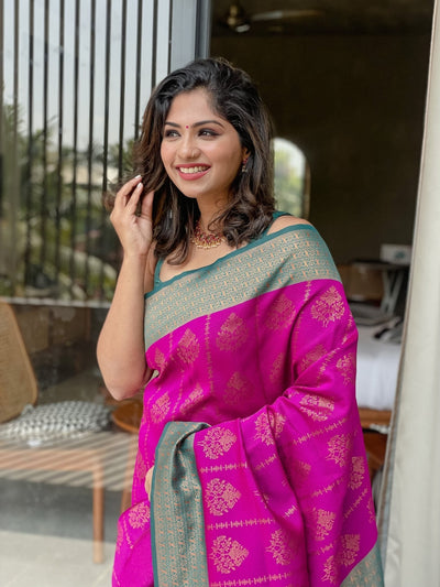 Purple Pure Kanjivaram Silk Saree Weaved With Copper Zari With Imbrication Blouse Piece - Almaari Fashion