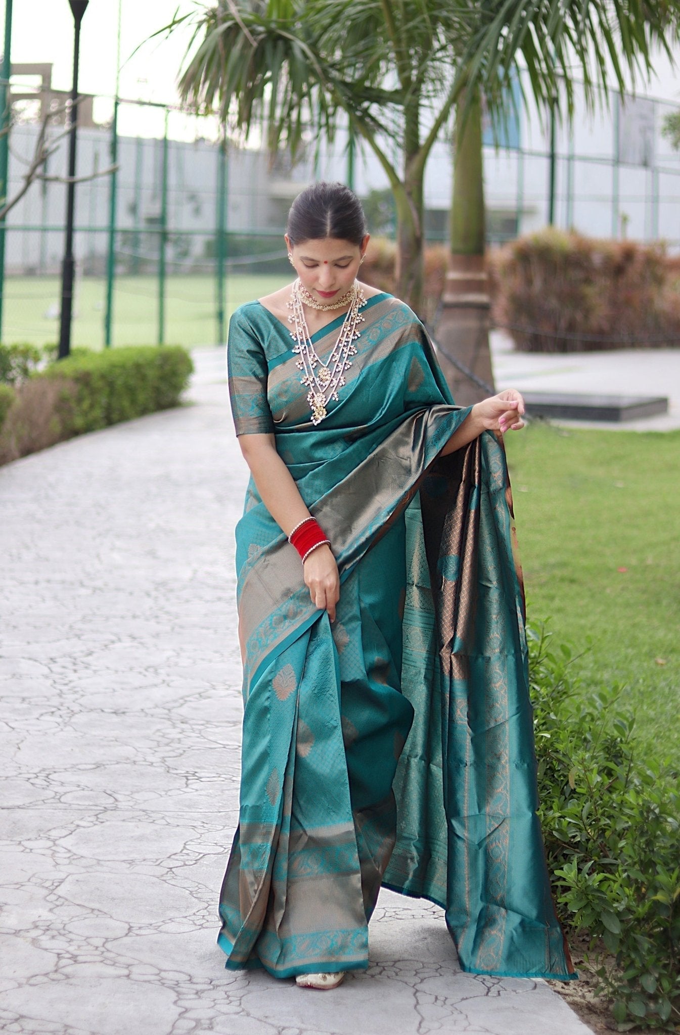 Rama With Copper Zari Combination Pure Kanjivaram Silk Saree Stylish Blouse Piece - Almaari Fashion