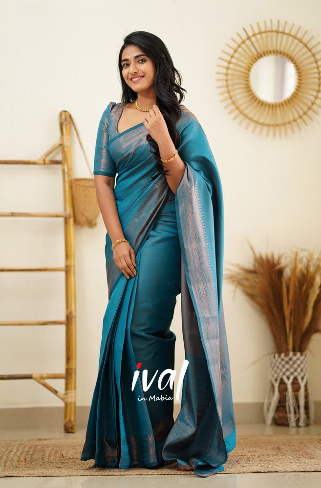 Sky Blue Pure Kanjivaram Silk Saree With Lovely Blouse Piece - Almaari Fashion