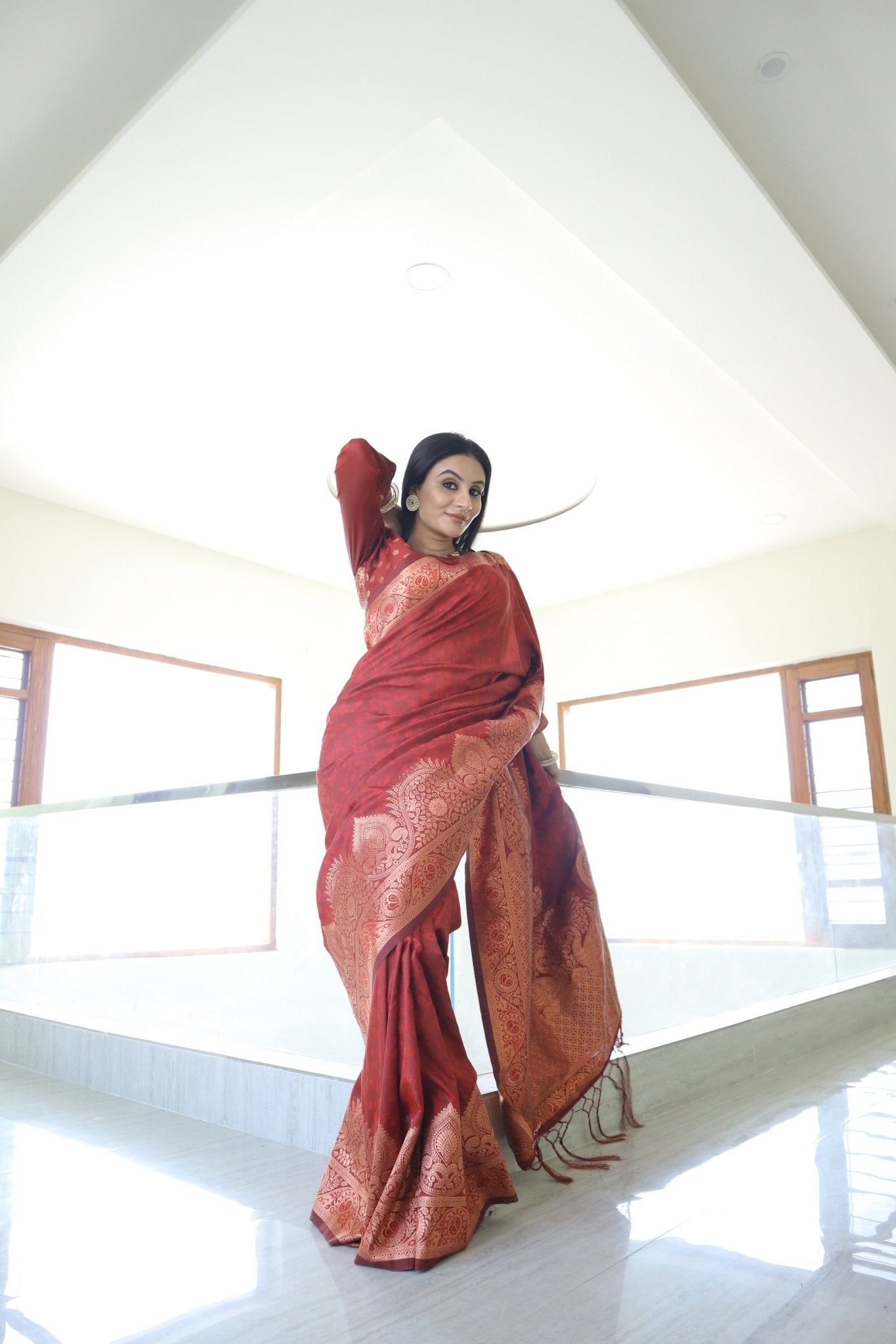 Snappy Maroon Pure Kanjivaram Silk Saree Weaved With Copper Zari Comes With Confounding Blouse Piece - Almaari Fashion